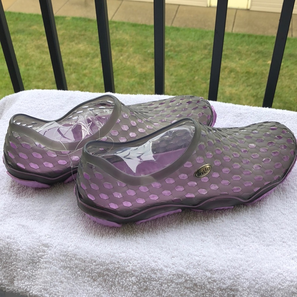 NEW! Cute Water Shoes.